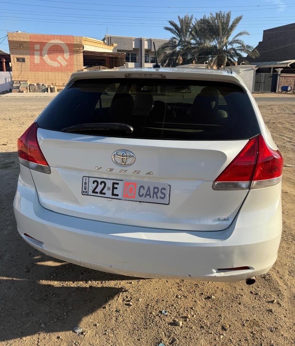 تۆیۆتا ڤێنزا